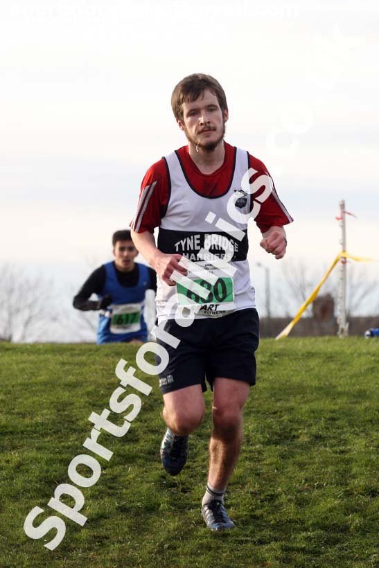 Mens under-20s North Eastern Cross Country, Redcar. Photo:  David T. Hewitson/Sports for All Pics